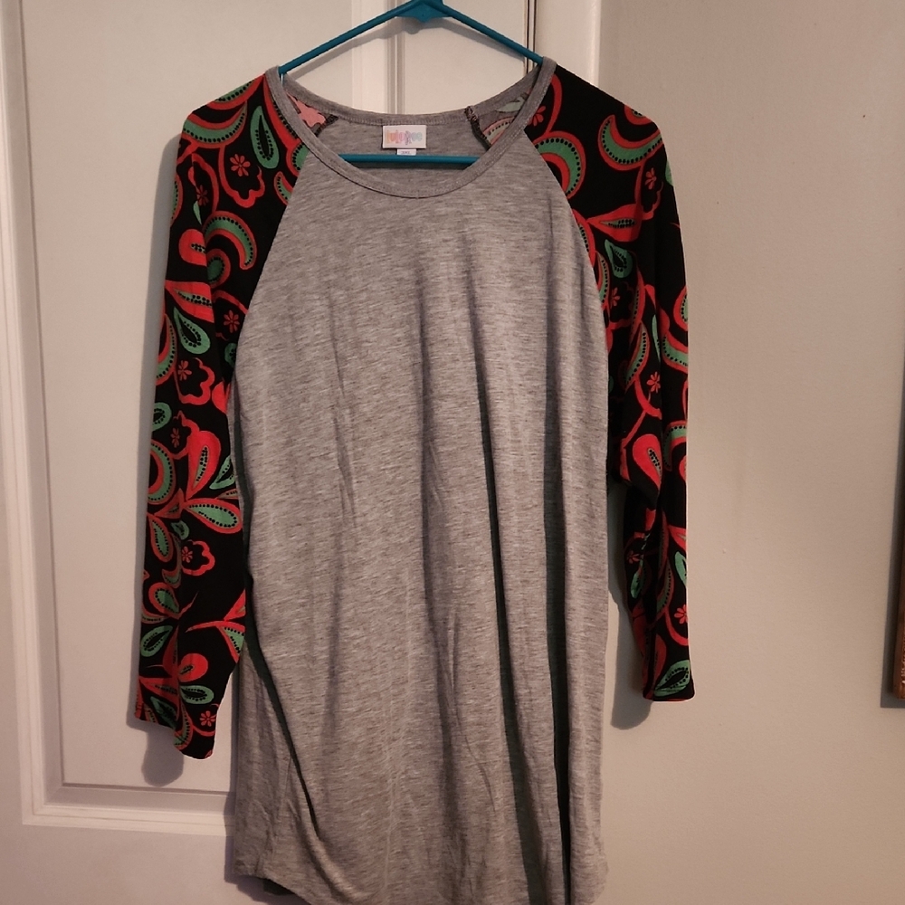 LuLaRoe Gray Long Sleeve Top with Red and Green Paisley Sleeves